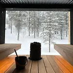 Kimmelvilla - Wilderness In Your Living