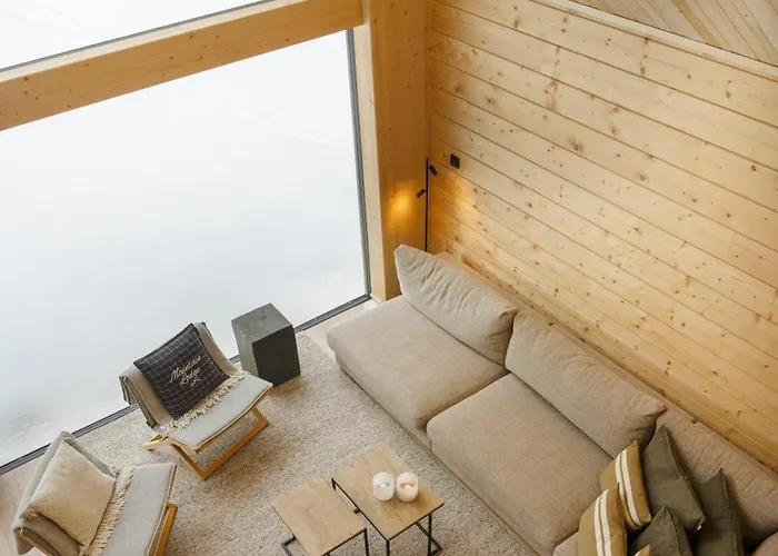 Kimmelvilla - Wilderness In Your Living Huvilat